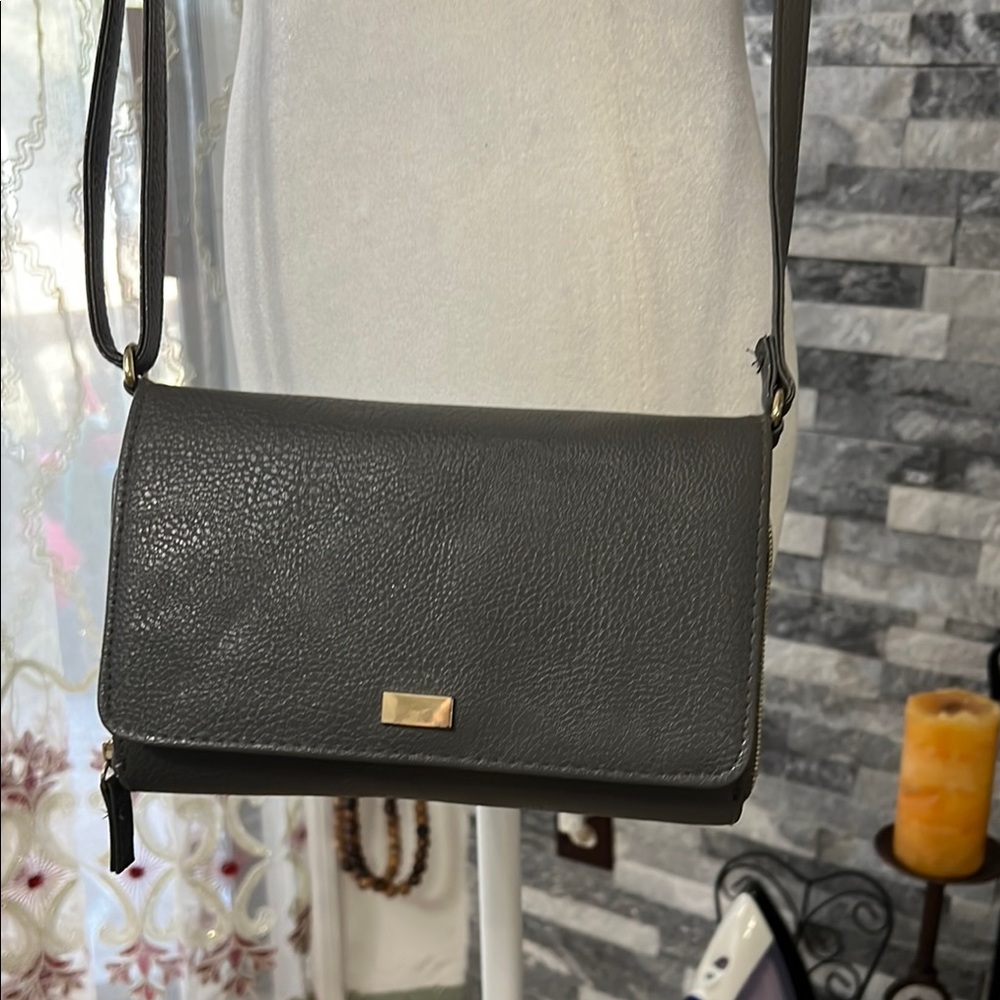 Gray Crossbody Bag with Flap Closure and Textured Leather